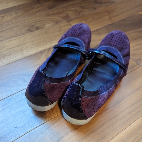 Cole Haan Gilmore MJ Mary Jane flats size 9 EUC - Picture 4 of 4